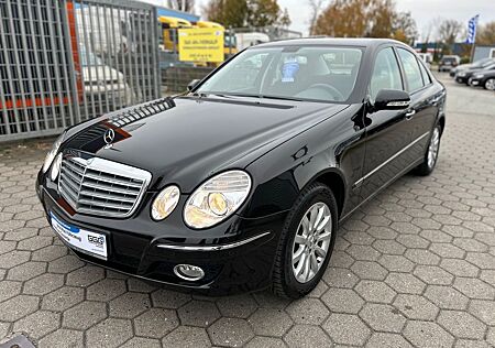 Mercedes-Benz E 200 ELEGANCE *AHK*PDC*NAVI* Facelift*