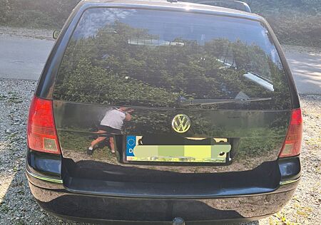 VW Bora Volkswagen 1.6 Basis Variant mit Austauschmotor