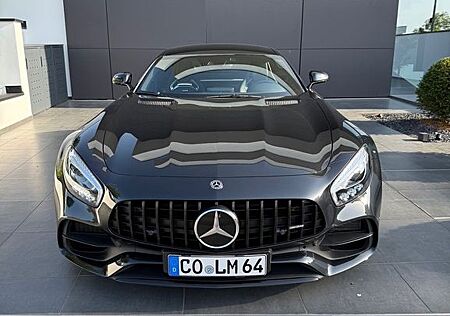 Mercedes-Benz AMG GT S 4.0 V8 S DCT S
