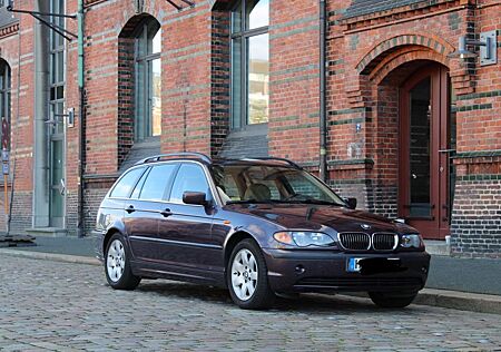 BMW 320i touring -