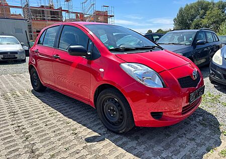 Toyota Yaris Style