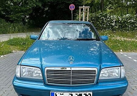 Mercedes-Benz C 180 .1teRentnerhand Tüneu.Klima.Alus.