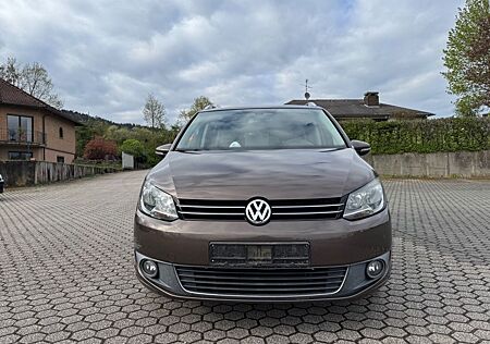 VW Touran Volkswagen Highline
