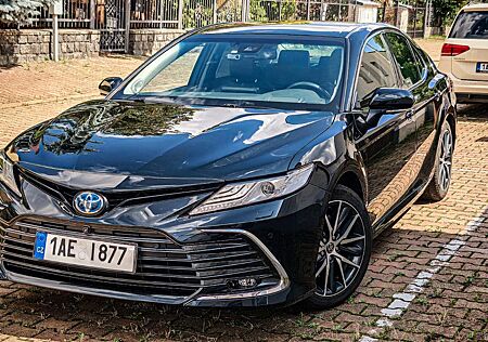 Toyota Camry 2.5 Hybrid 2024 Executive VIP JBL