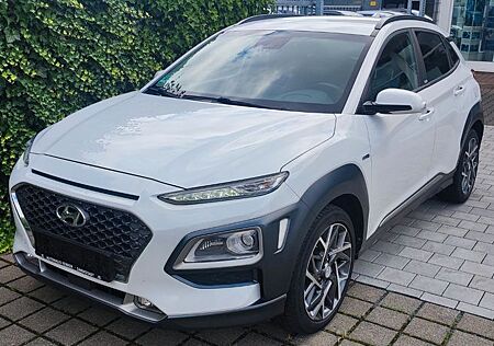 Hyundai Kona Premium Hybrid 2WD