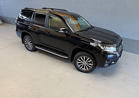 Toyota Land Cruiser TEC-Edition 7 Sitze ACC AHK LED SD