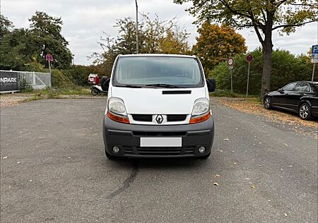 Renault Trafic 1.9 dCi Langer Radstand