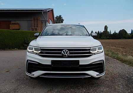 VW Tiguan Allspace Volkswagen R-Line,IQ,4Motion