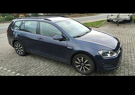 VW Golf Volkswagen 1.6 TDI BlueMotion Trendline Variant Tr...