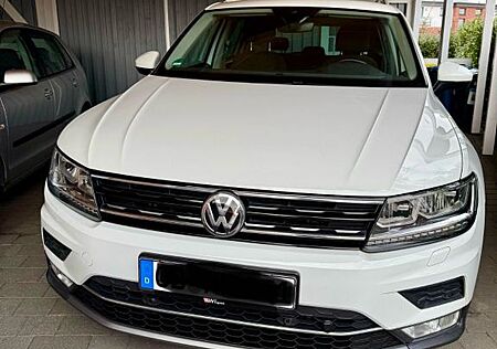 VW Tiguan Volkswagen 2.0 TDI SCR 140kW DSG 4MOTION Highline