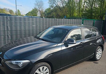 BMW 114i