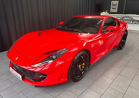 Ferrari 812 Superfast|CARBON-SCHALENSITZE|360"KAMERA|ACC