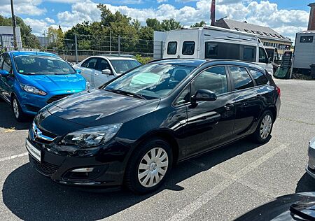Opel Astra J Sports Tourer Energy