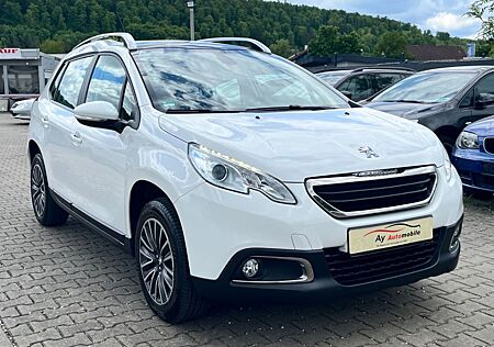 Peugeot 2008 Active *1.HAND*NAVI*PANO*