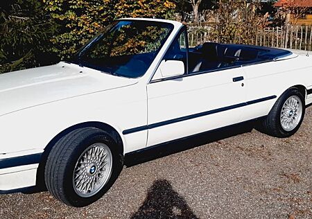 BMW 320i cABRIO