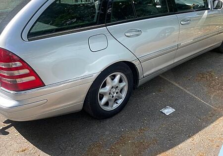 Mercedes-Benz C 180 KOMPRESSOR T AVANTGARDE Avantgarde