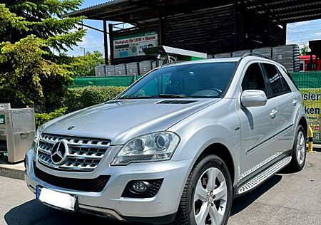 Mercedes-Benz ML 350 CDI 4MATIC -