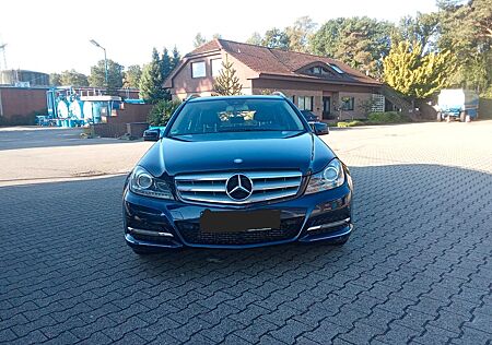Mercedes-Benz C 220 CDI AVANTGARDE 1 HAND ILS
