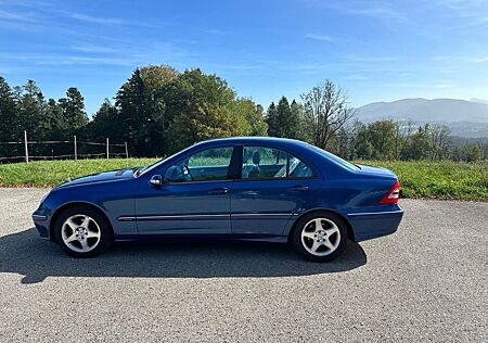 Mercedes-Benz C 180 AVANTGARDE Avantgarde