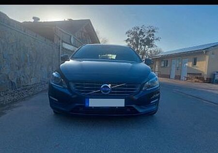 Volvo V60 D4 Geartronic Business Edition Business ...