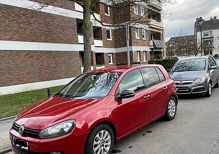 VW Golf Volkswagen 1.6 TDI BlueMotion BlueMotion