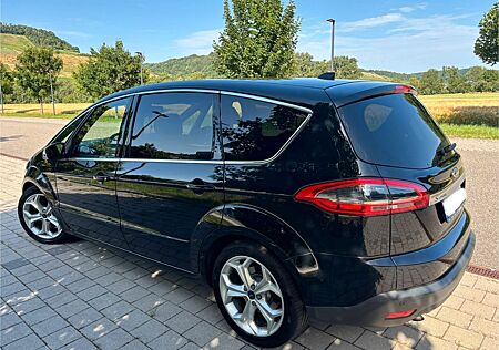 Ford S-Max 2,0 TDCi 103kW DPF Titanium PowerShift...