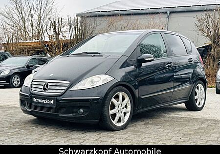 Mercedes-Benz A 200 Turbo Automatik / AHK / NAVI / PDC / 90tkm
