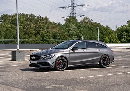 Mercedes-Benz CLA 45 AMG Shooting Brake