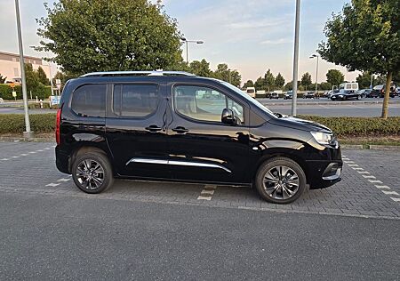 Toyota Pro Ace Proace City 1,5-l-D-4D 96kW L1 Executive Aut...
