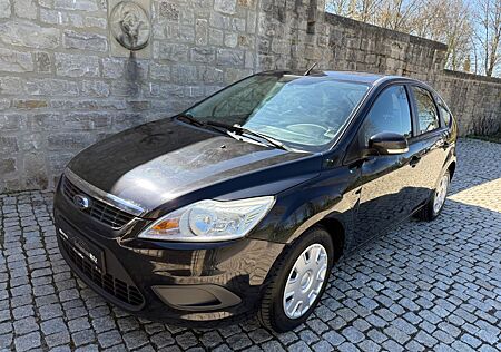 Ford Focus 1,6 Limousine Style Klima, HU/AU