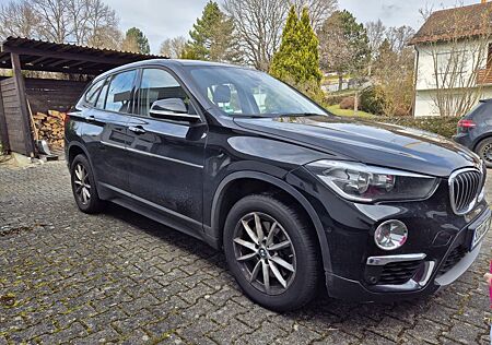 BMW X1 xDrive20i Advantage Steptronic Advantage