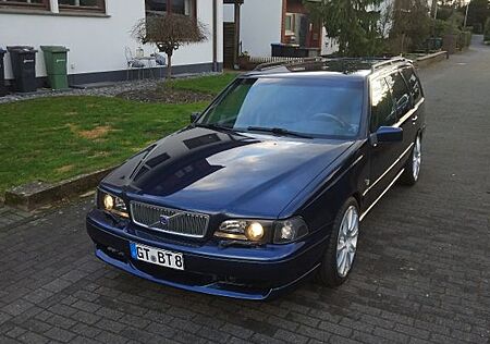 Volvo V70 R AWD R (365PS)