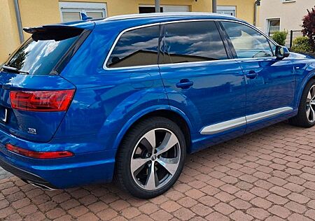 Audi Q7 3.0 TDI quattro Vollausstattung