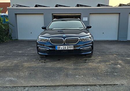 BMW 520d xDrive Touring A -