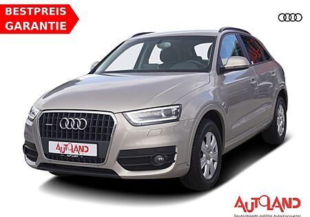 Audi Q3 2.0 TFSI quattro S-Tronic Bi-Xenon Navi AHK