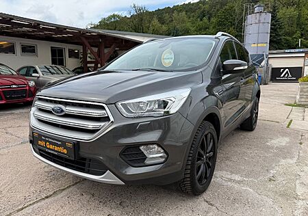 Ford Kuga Trend - TÜV 07.2027