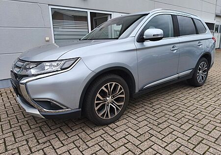 Mitsubishi Outlander Edition 100 2WD