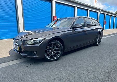 BMW 320d Touring -