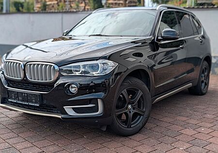 BMW X5 Baureihe sDrive 25 d,Pano,Navi,RFK,1.Hand!