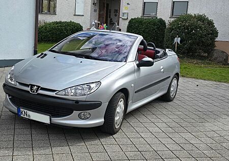 Peugeot 206 CC Platinum Service + Steuerriemen NEU