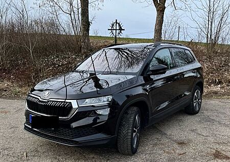 Skoda Karoq 1.5l TSI ACT DSG TOUR TOUR