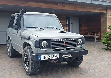 Mitsubishi Pajero Classic 2.5TD GL GL