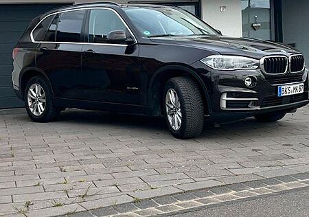 BMW X5 xDrive 30d 360*KAM/HUD/PANO/APPLE-CP/S.-CLOSE