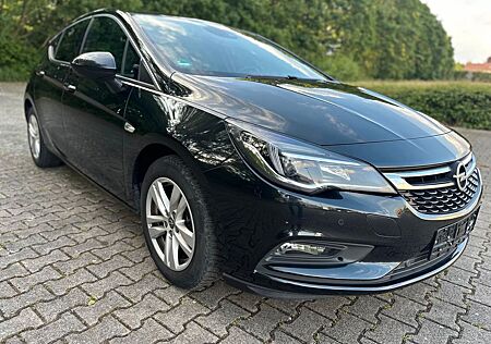 Opel Astra K 1.4 Dynamic Turbo - Navi SHZ PDC Kamera