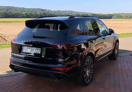 Porsche Cayenne Diesel Platinum Edition AHK NP 100000