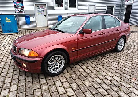 BMW 323i , Automatik, 2 hand