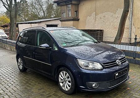 VW Touran Volkswagen 2.0 TDI 103kW -