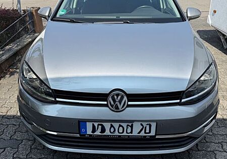 VW Golf Volkswagen 1.6 TDI DSG Join Variant Join