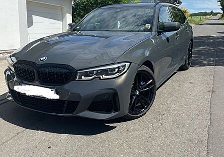 BMW 340 M340i xDrive Touring HK AHK 19Zoll LED