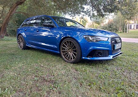 Audi RS6 4.0 TFSI Quattro Performance Dynamic Plus
